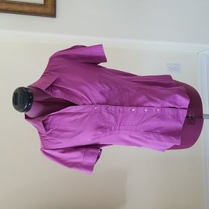 Banana Republic purple cotton/lycra button up short sleeve top size M